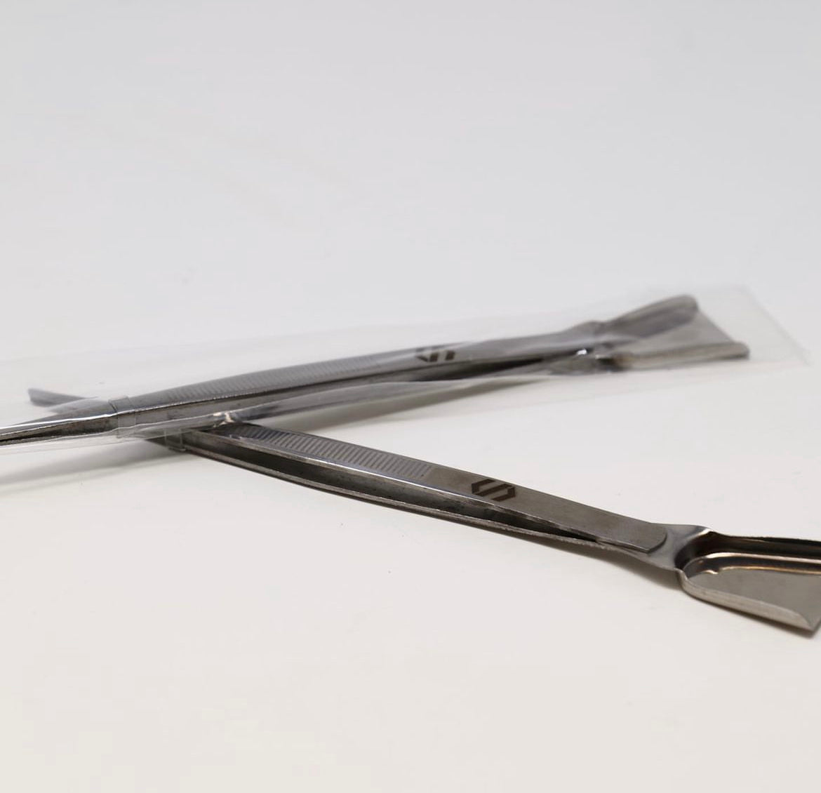 Scoop-End Tweezers - Patrick Adair Supplies